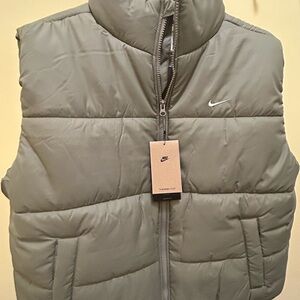 Nike Gray Puffer Vest